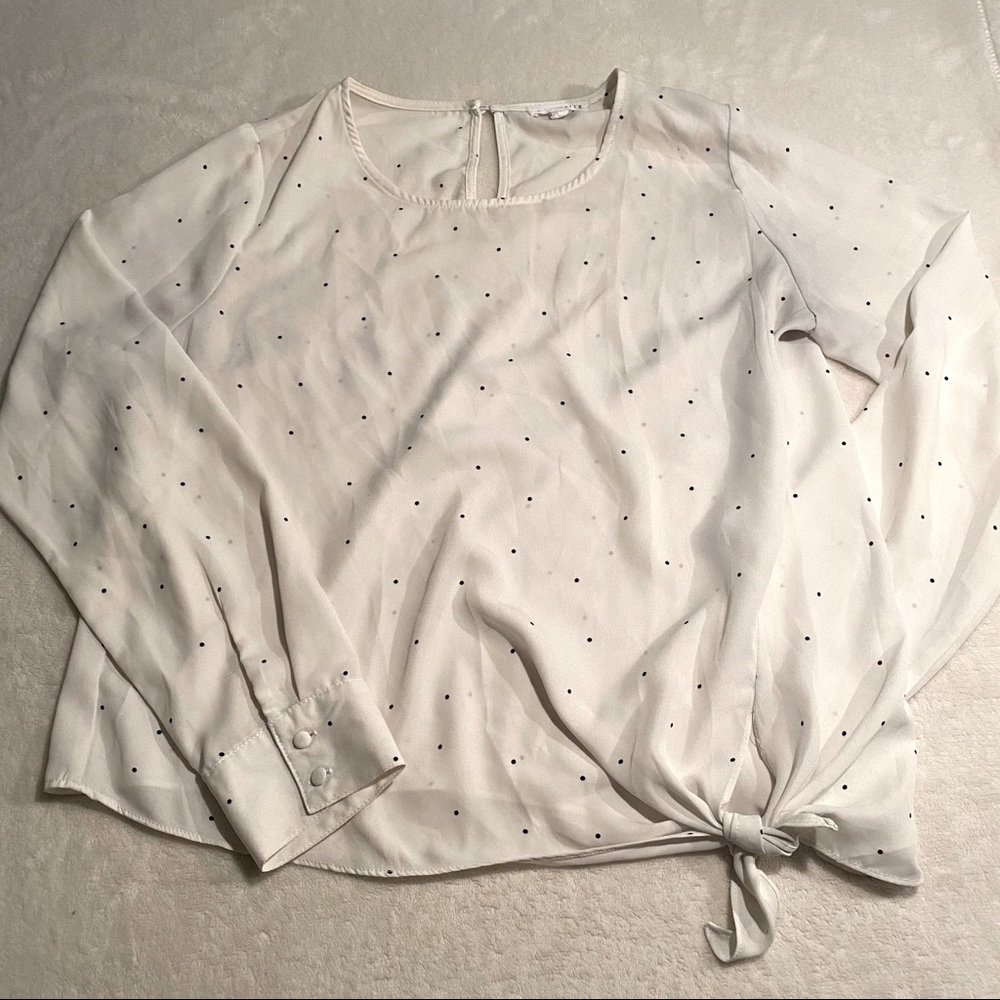 Socialite Women’s Polka Dot Blouse Size M